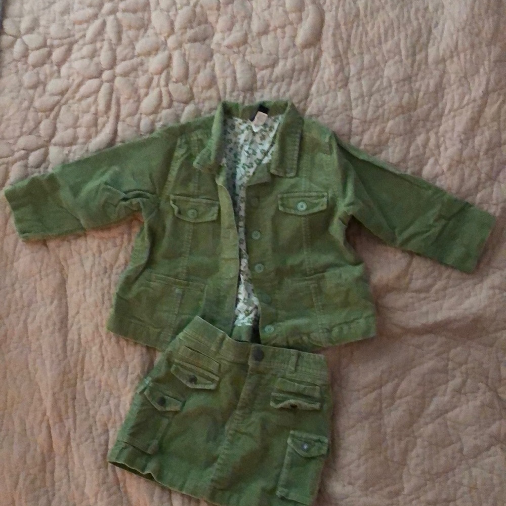 Baby Gap velvet skirt/jacket